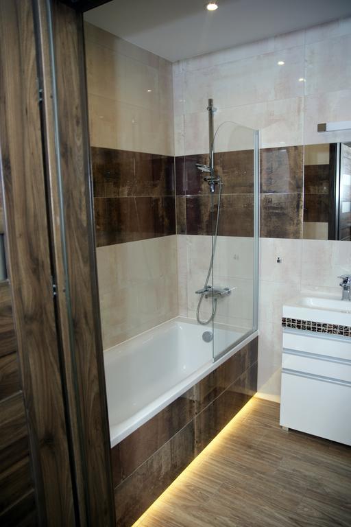 Apartament Umbria 1 Apartment Tychy Exterior foto